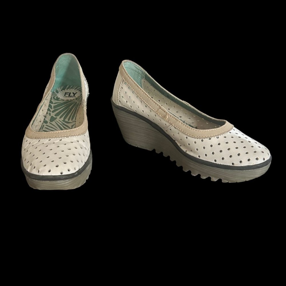 Fly London Yobe Perforated Leather Wedge Shoes White - Size 40 EU - 9.5 US